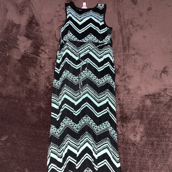 Justice Maxi Dress - Picture 2 of 3